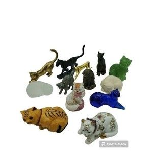 13 Vintage Franklin Mint Curio Cabinet Cats Collection Lot
